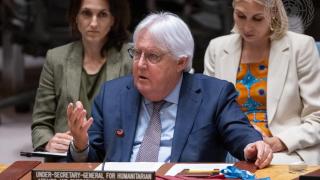 Martin Griffiths, Under-Secretary-General for Humanitarian Affairs and Emergency Relief Coordinator, briefs the UN Security Council. 