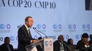 Draft UN climate deal signed after deadlock in Lima